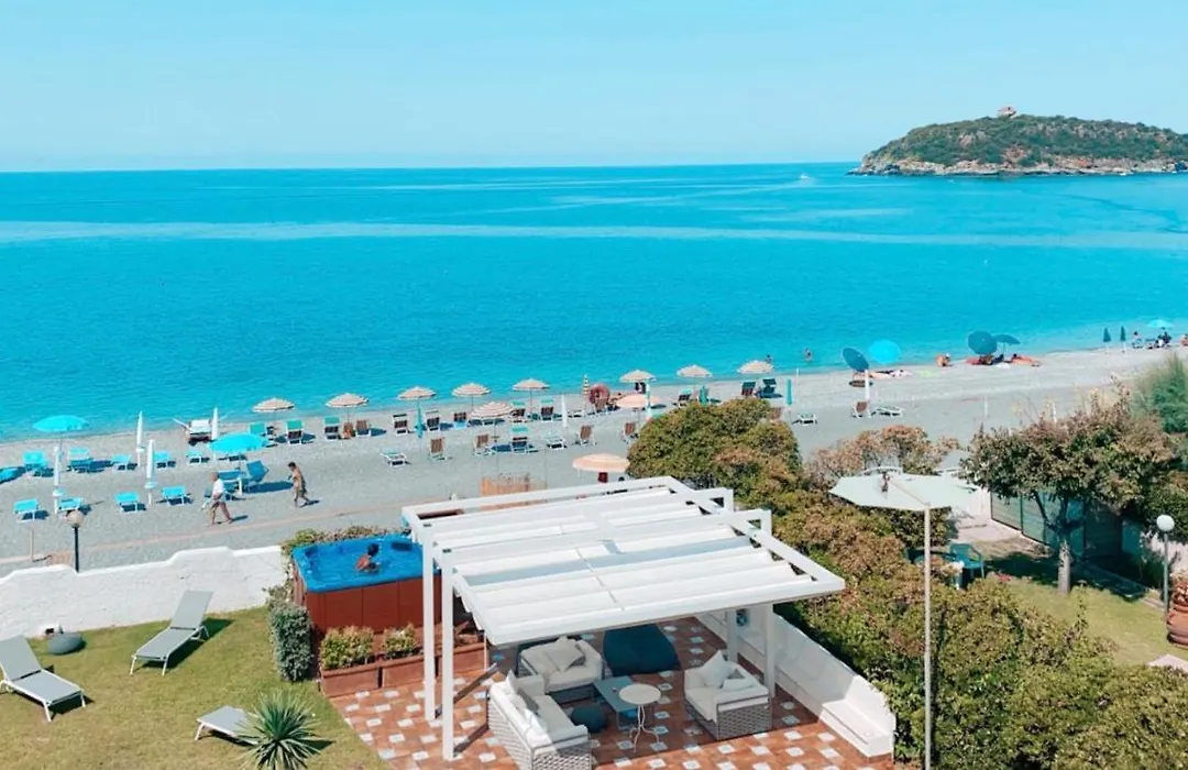 Villa Pietra Rossa-1